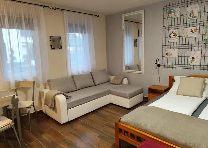 Bee You Apartman